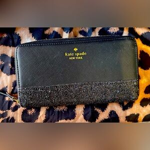 Kate Spade Saffiano/Glitter Wallet